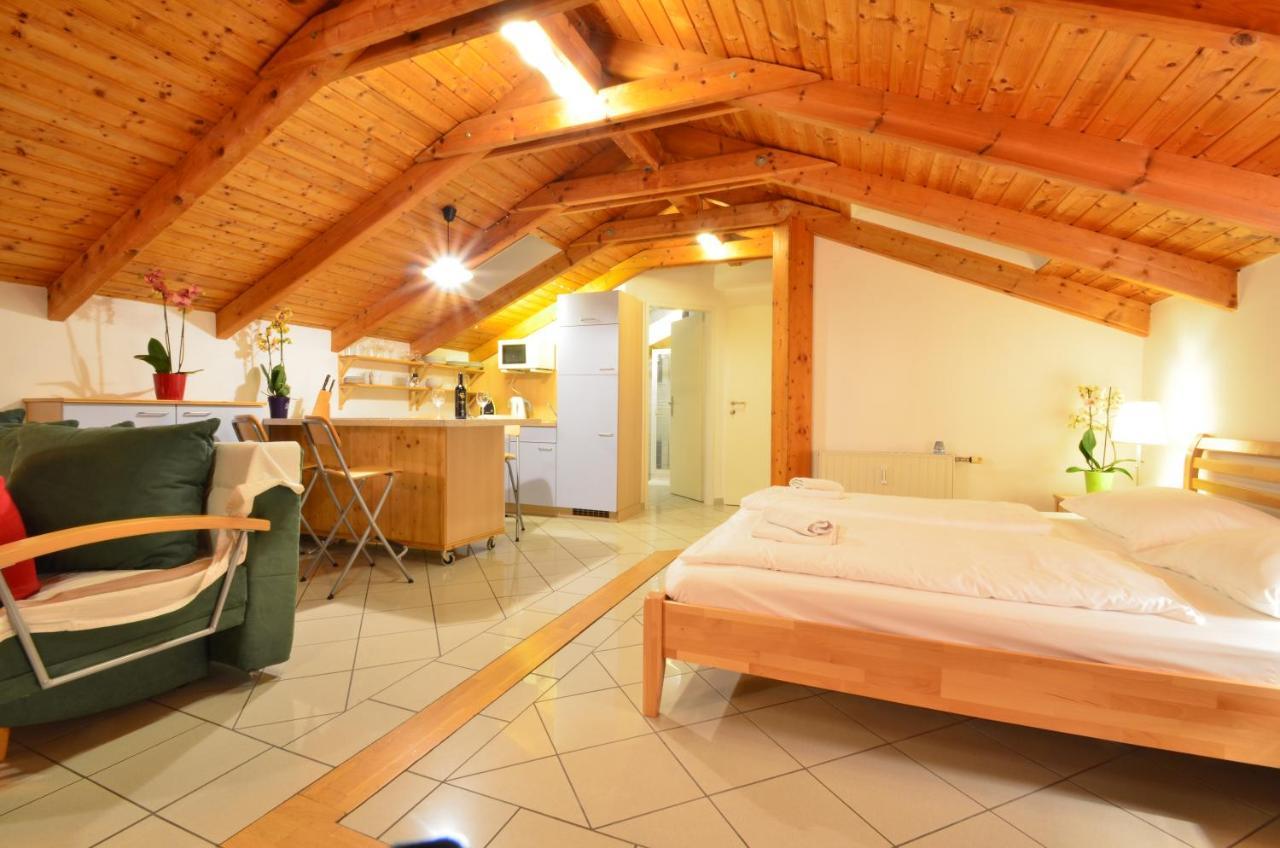 Ajo Vienna Lake View - Contactless Check-In Esterno foto